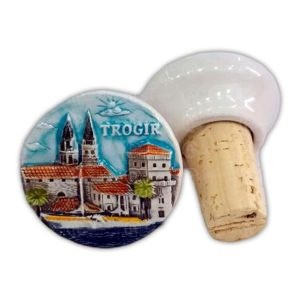 SUVENIR ČEP TROGIR - veličina: 42x45 mm