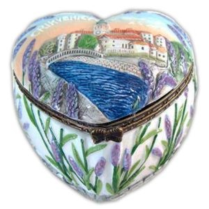 KUTIJA SRCE SA LAVANDOM - CRIKVENICA