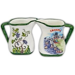 MALI KERAMIČKI VRČ - RELJEF HR